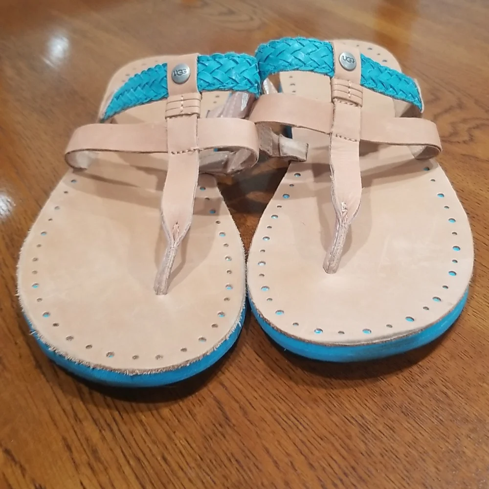 Ugg sandals - Picture 5 of 7